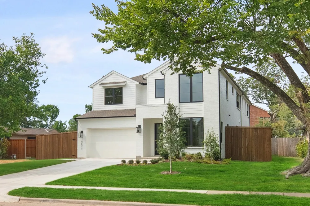 9011 Livenshire Drive Dallas, TX 75238