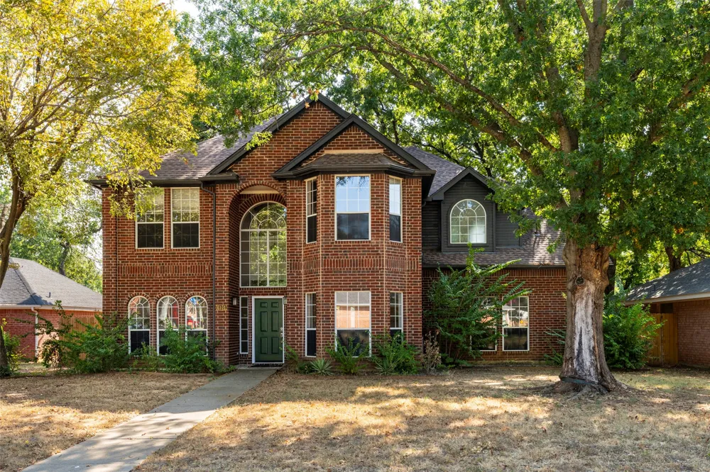 6101 Copperfield Drive Arlington, TX 76001