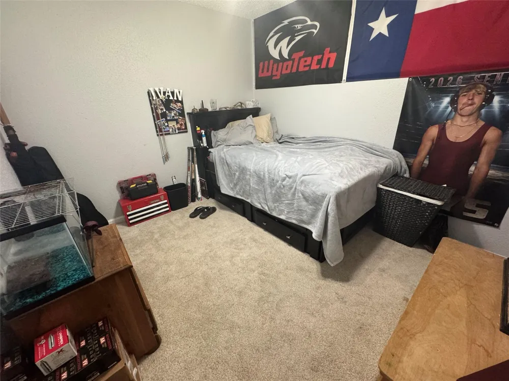 2406 Bayou Drive League City, TX 77573