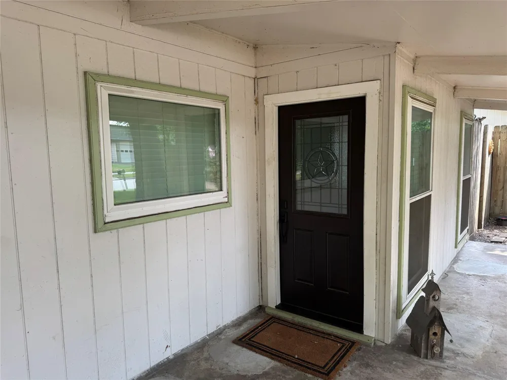 2406 Bayou Drive League City, TX 77573