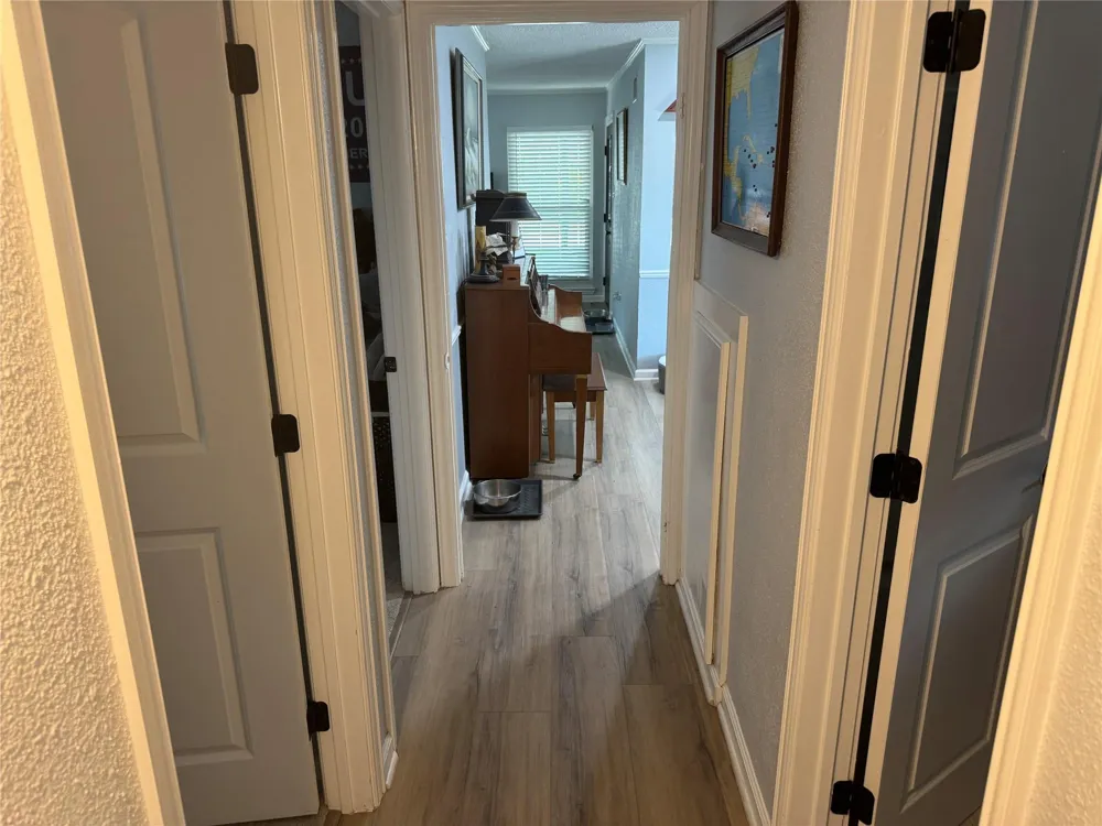 2406 Bayou Drive League City, TX 77573