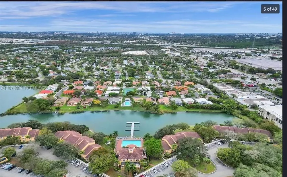 2405 NW 33rd St #1211 Oakland Park, FL 33309