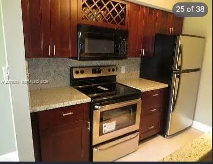 2405 NW 33rd St #1211 Oakland Park, FL 33309