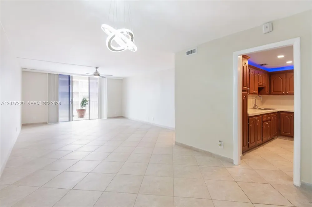 16740 NE 9th Ave #604 North Miami Beach, FL 33162