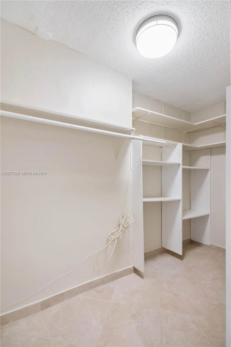 16740 NE 9th Ave #604 North Miami Beach, FL 33162