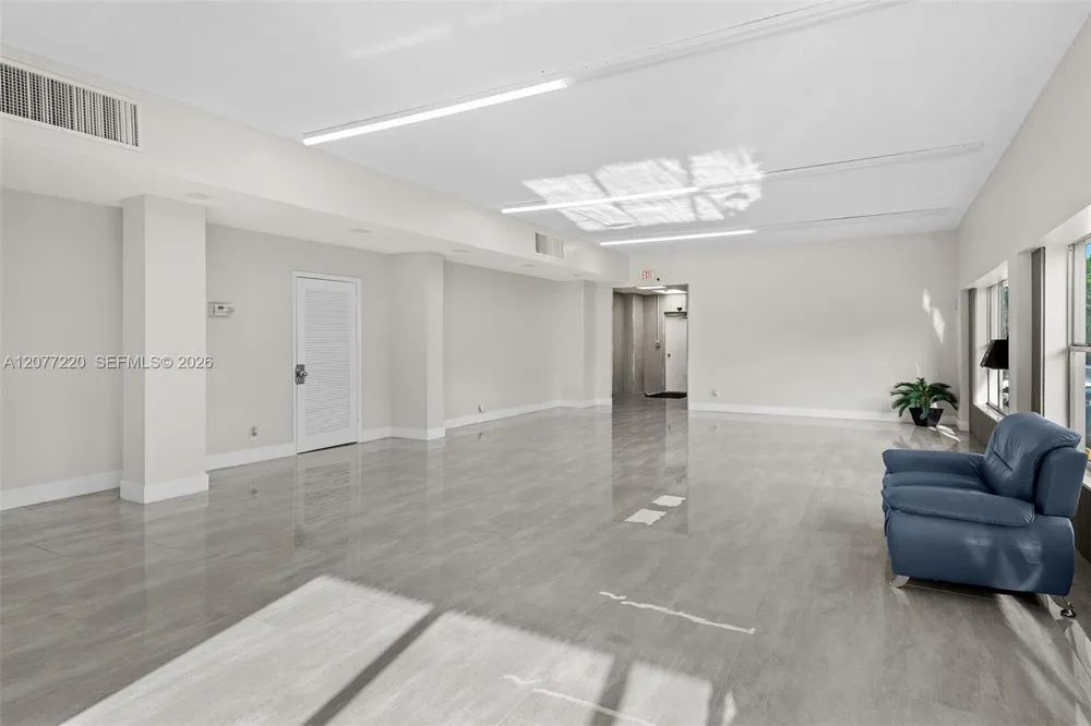 16740 NE 9th Ave #604 North Miami Beach, FL 33162