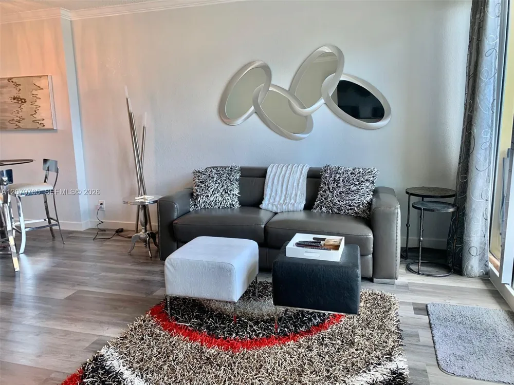 2501 S Ocean Dr #L10 Hollywood, FL 33019