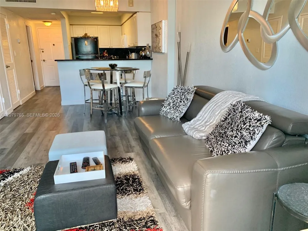 2501 S Ocean Dr #L10 Hollywood, FL 33019
