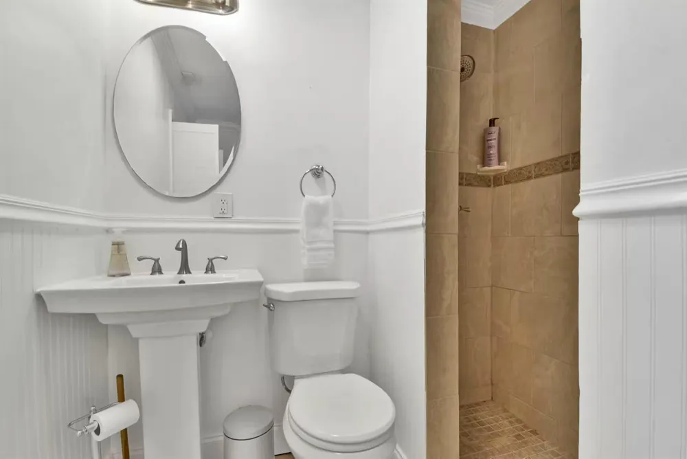 235 SUNRISE AVENUE #3260 Palm Beach, FL 33480