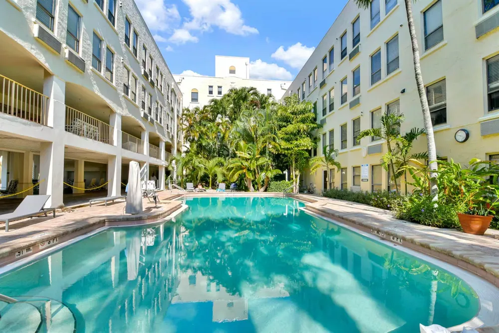 235 SUNRISE AVENUE #3260 Palm Beach, FL 33480