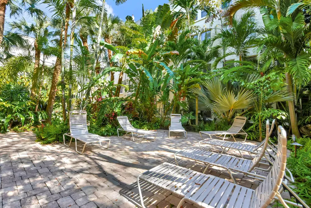 235 SUNRISE AVENUE #3260 Palm Beach, FL 33480