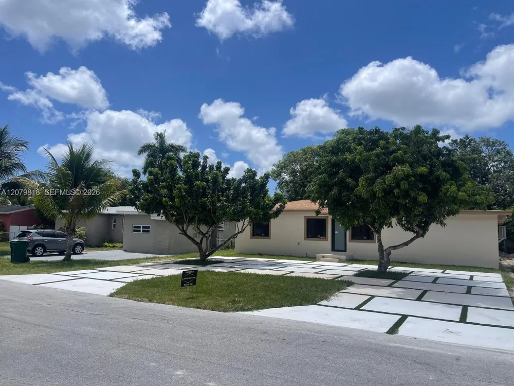 270 NW 147th St #270 Miami, FL 33168