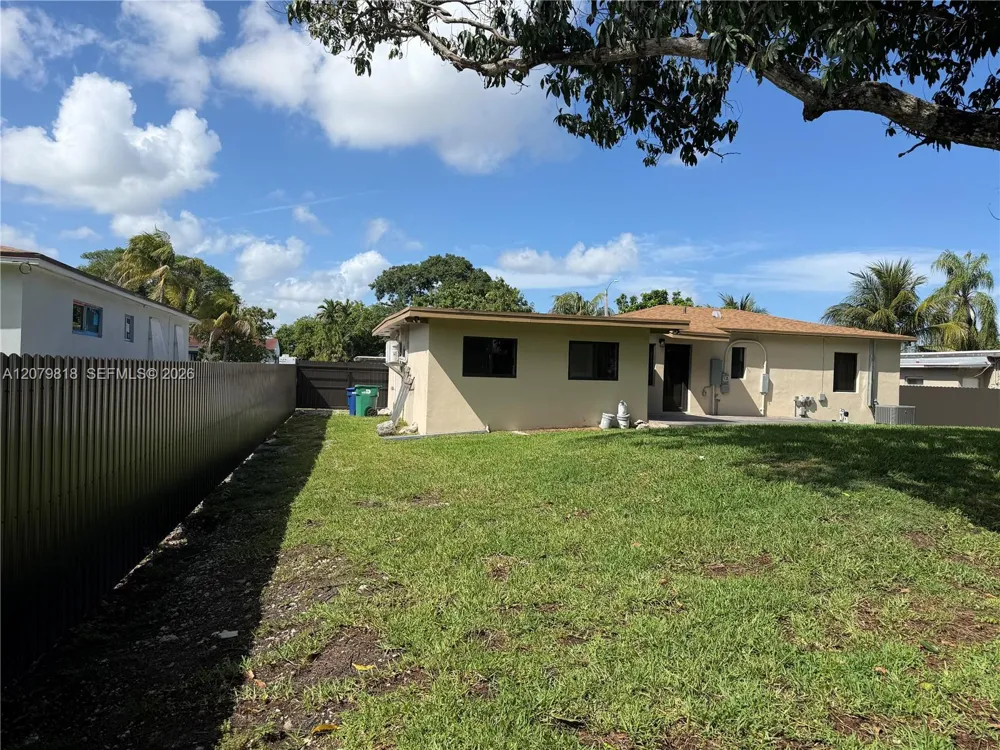 270 NW 147th St #270 Miami, FL 33168