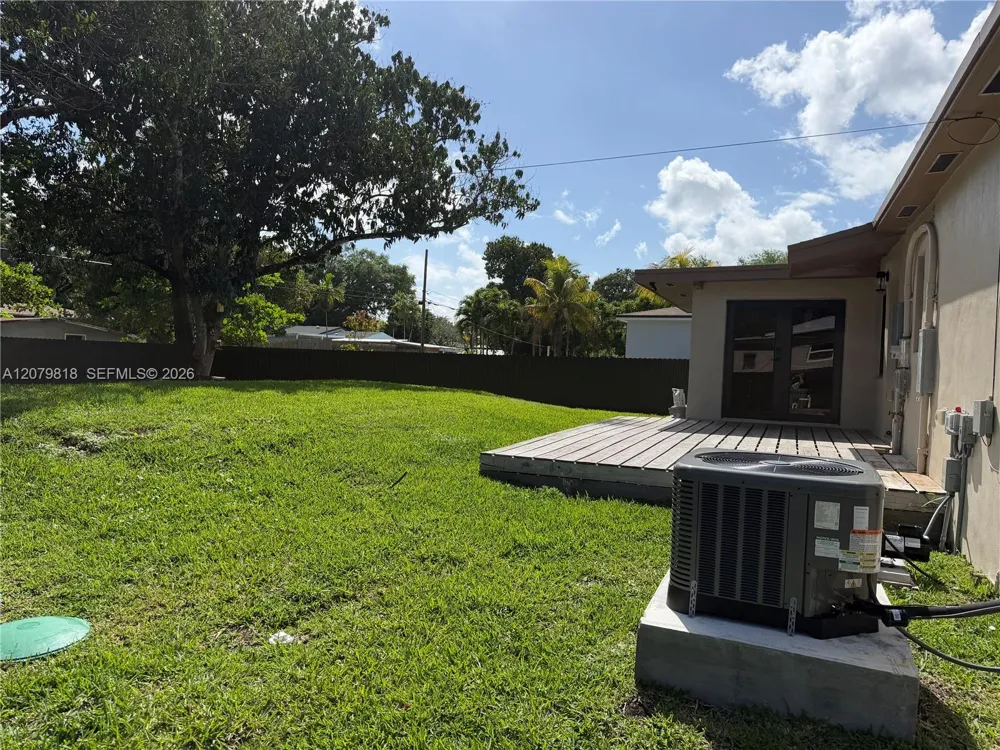 270 NW 147th St #270 Miami, FL 33168