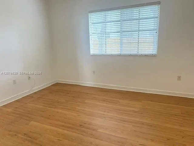 2728 NE 3rd Ct #105 Homestead, FL 33033