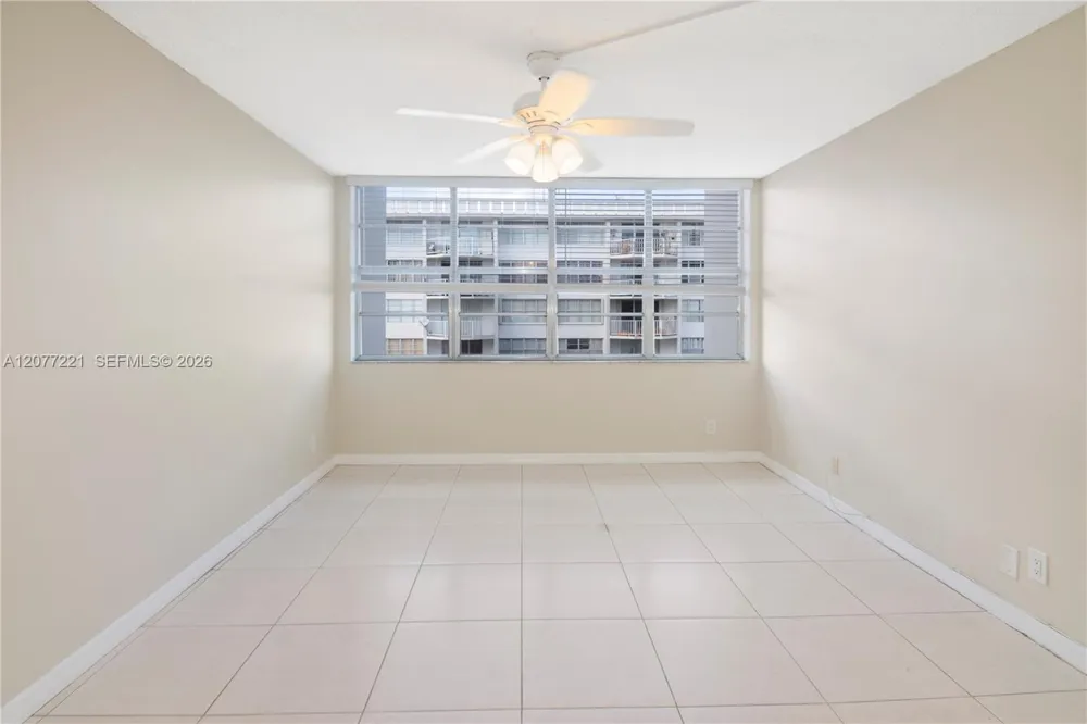 16710 NE 9th Ave #605 North Miami Beach, FL 33162