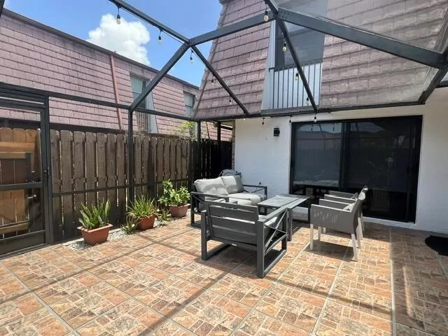 7542 COURTYARD Run E Boca Raton, FL 33433