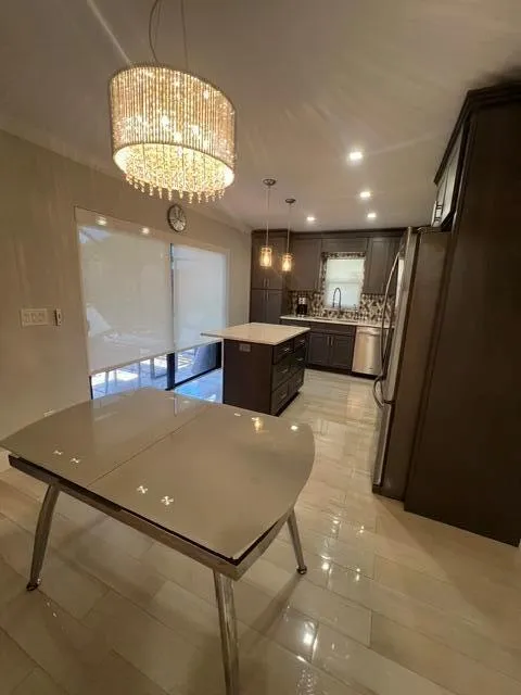 7542 COURTYARD Run E Boca Raton, FL 33433