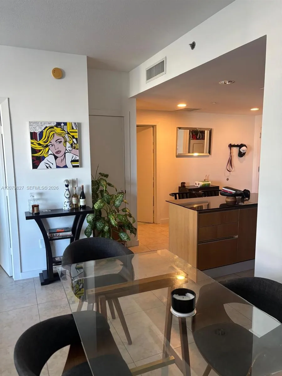 1050 Brickell Ave #2008 Miami, FL 33131