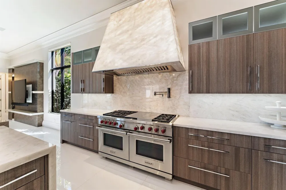 636 Hermitage Circle Palm Beach Gardens, FL 33410