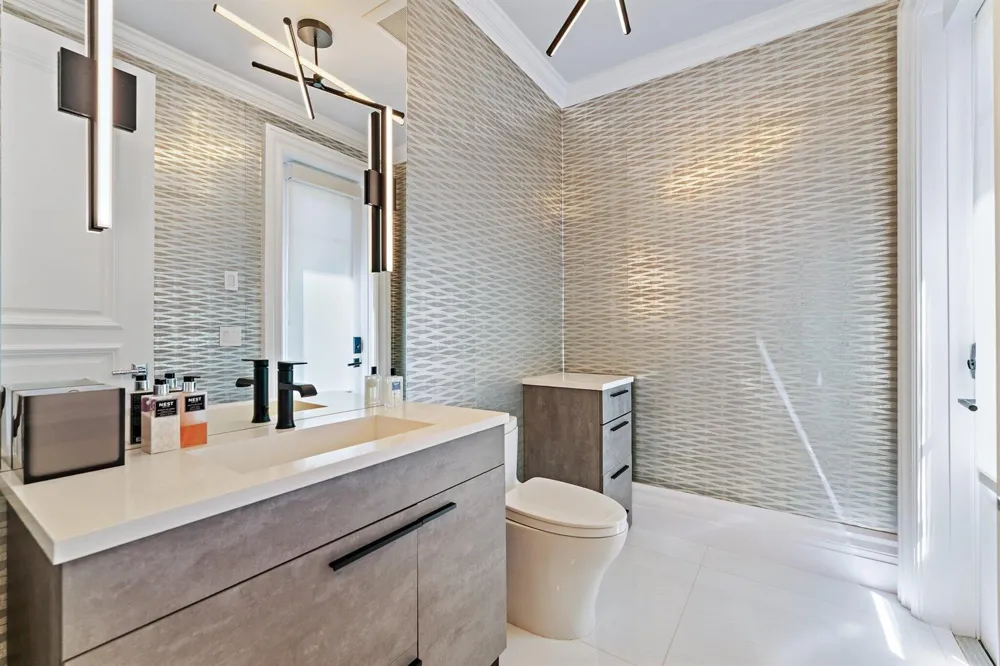 636 Hermitage Circle Palm Beach Gardens, FL 33410