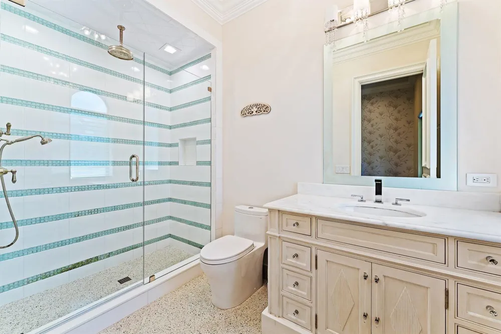 636 Hermitage Circle Palm Beach Gardens, FL 33410