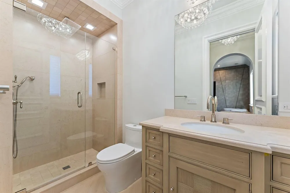 636 Hermitage Circle Palm Beach Gardens, FL 33410