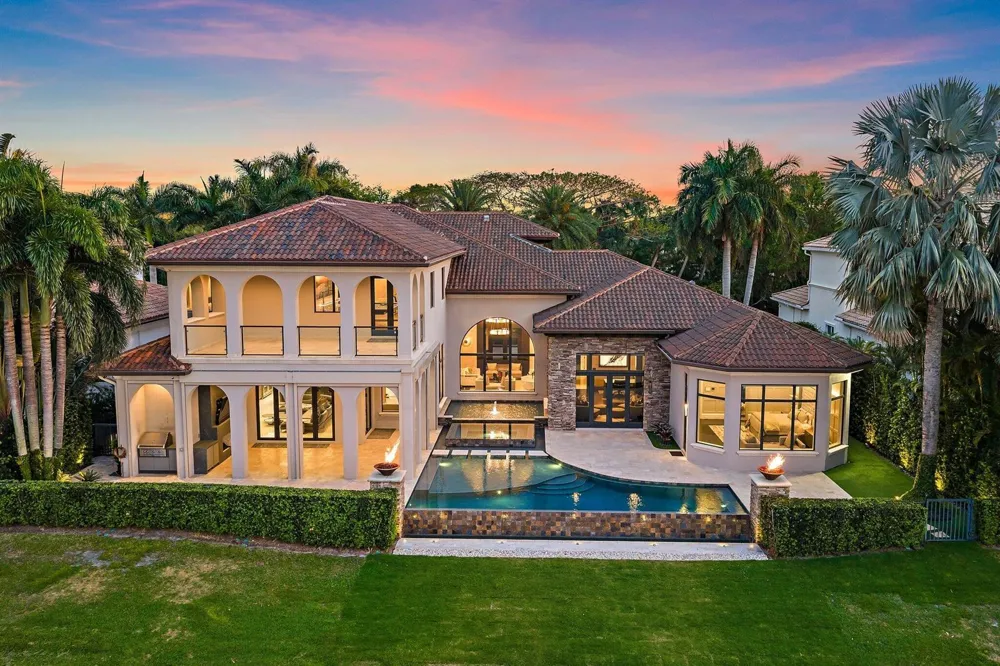 636 Hermitage Circle Palm Beach Gardens, FL 33410