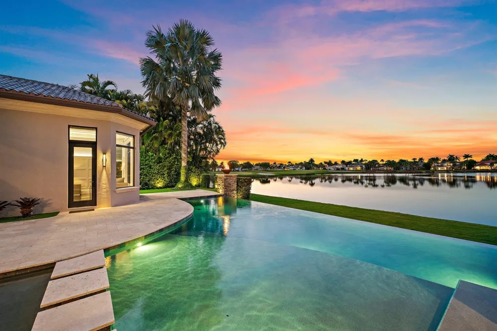 636 Hermitage Circle Palm Beach Gardens, FL 33410