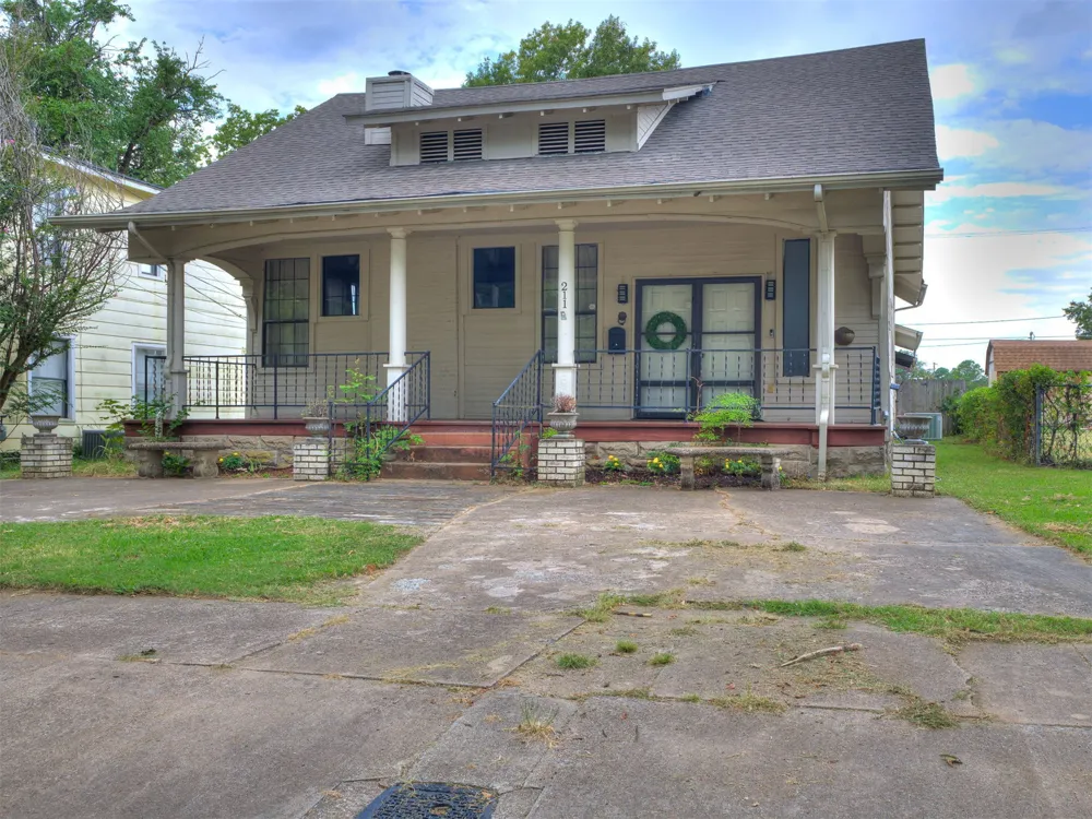 211 State Street Wagoner, OK 74467