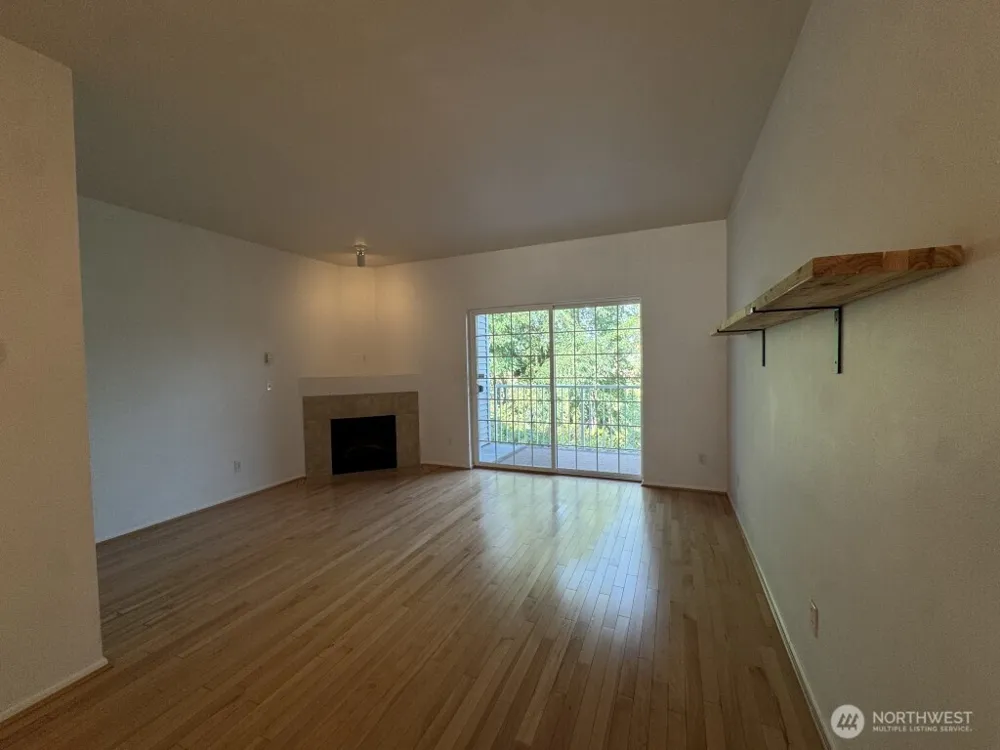 7020 Holly Park Drive S #W2 Seattle, WA 98118