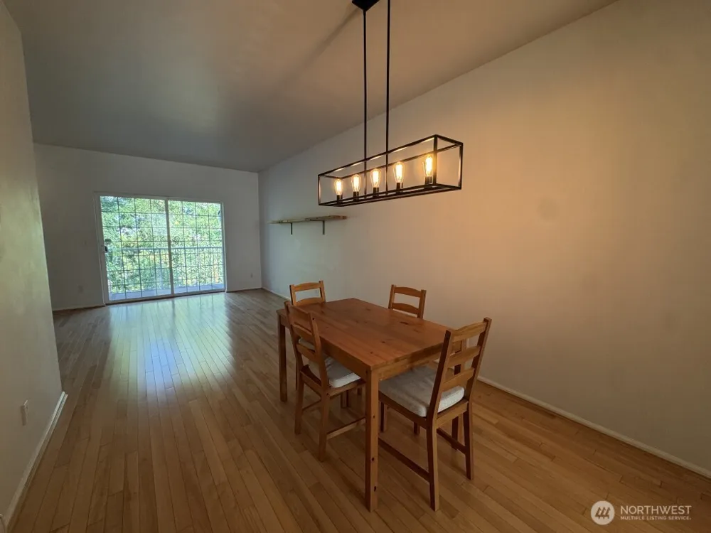 7020 Holly Park Drive S #W2 Seattle, WA 98118