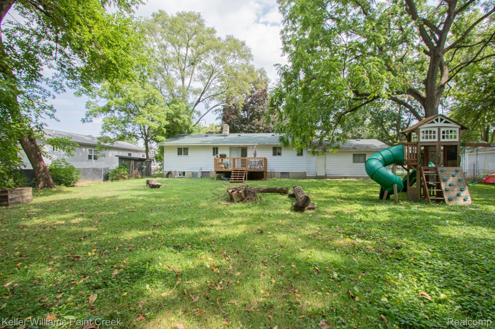 2334 S Term Street Burton City, MI 48519
