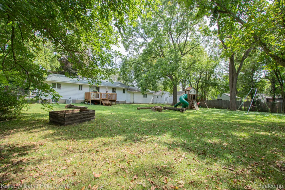 2334 S Term Street Burton City, MI 48519
