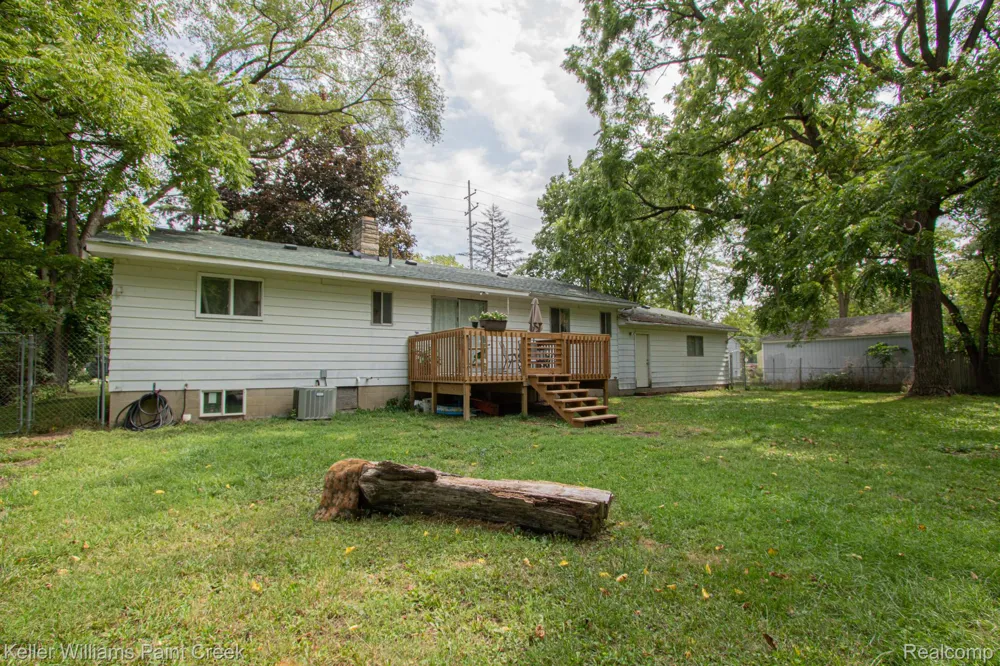 2334 S Term Street Burton City, MI 48519