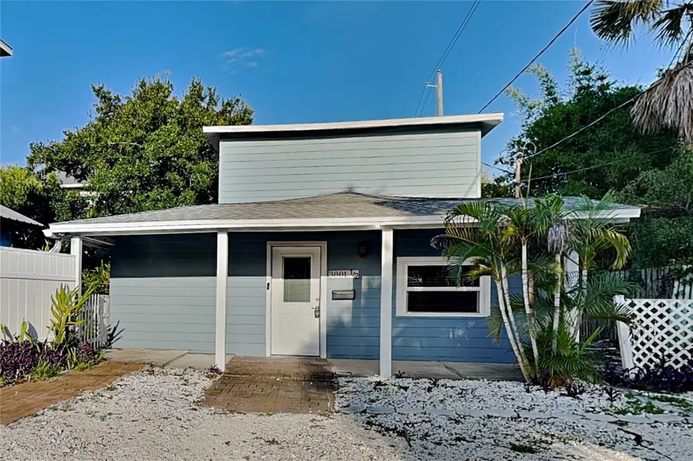 3801 1/2 W PALMIRA AVENUE Tampa, FL 33629