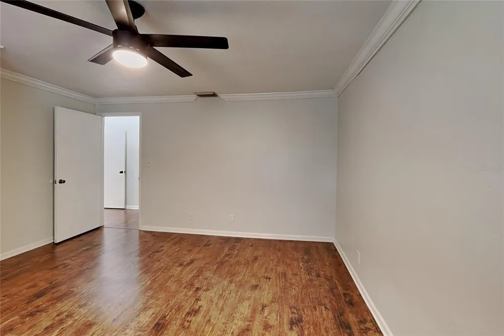 3801 1/2 W PALMIRA AVENUE Tampa, FL 33629