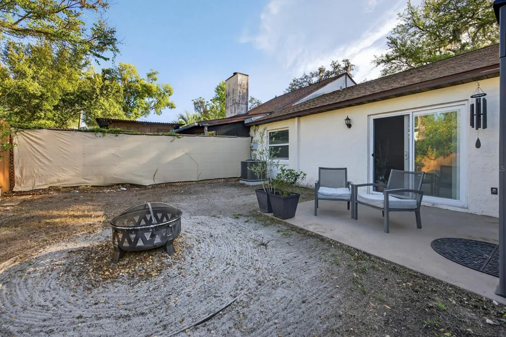 2207 KARL STREET #B Leesburg, FL 34748