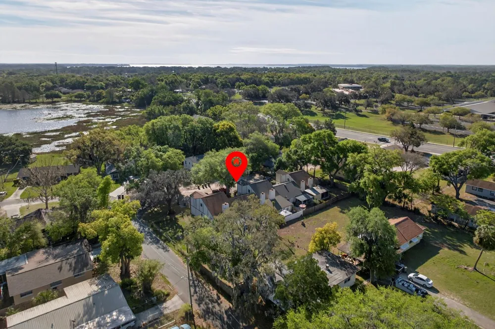 2207 KARL STREET #B Leesburg, FL 34748