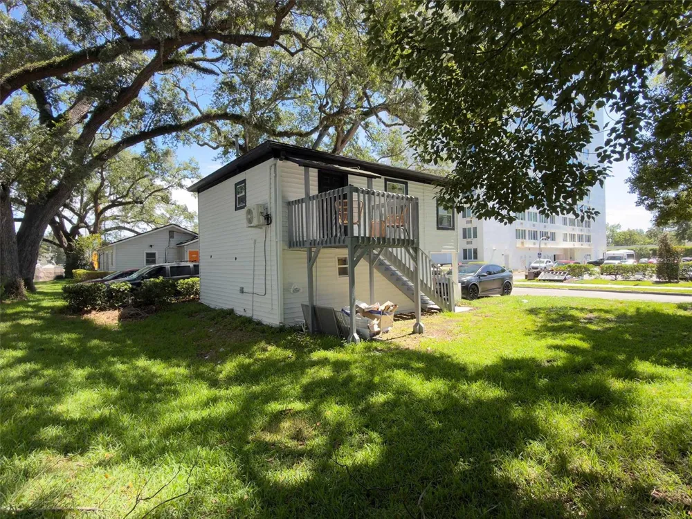 612 N HAMPTON AVENUE Orlando, FL 32803