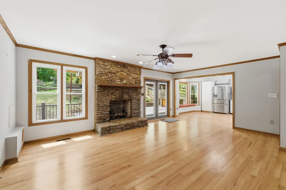 2105 Alpine Dr Columbia, TN 38401