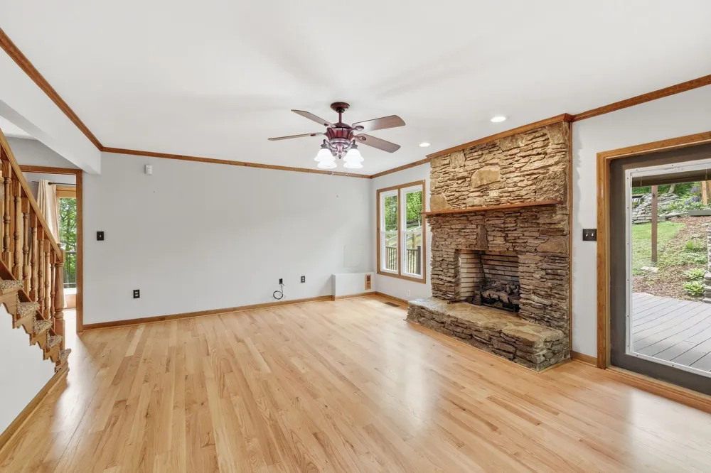 2105 Alpine Dr Columbia, TN 38401