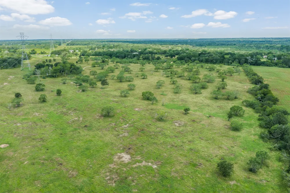 401 Fm 672 Dale, TX 78616