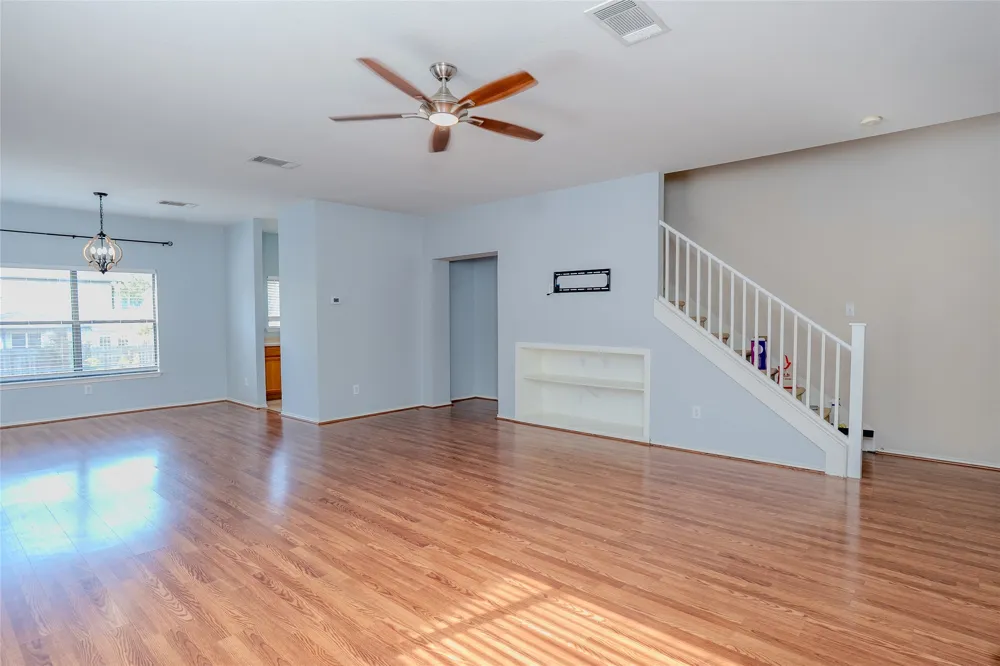 1806 Ruthie Run Cedar Park, TX 78613
