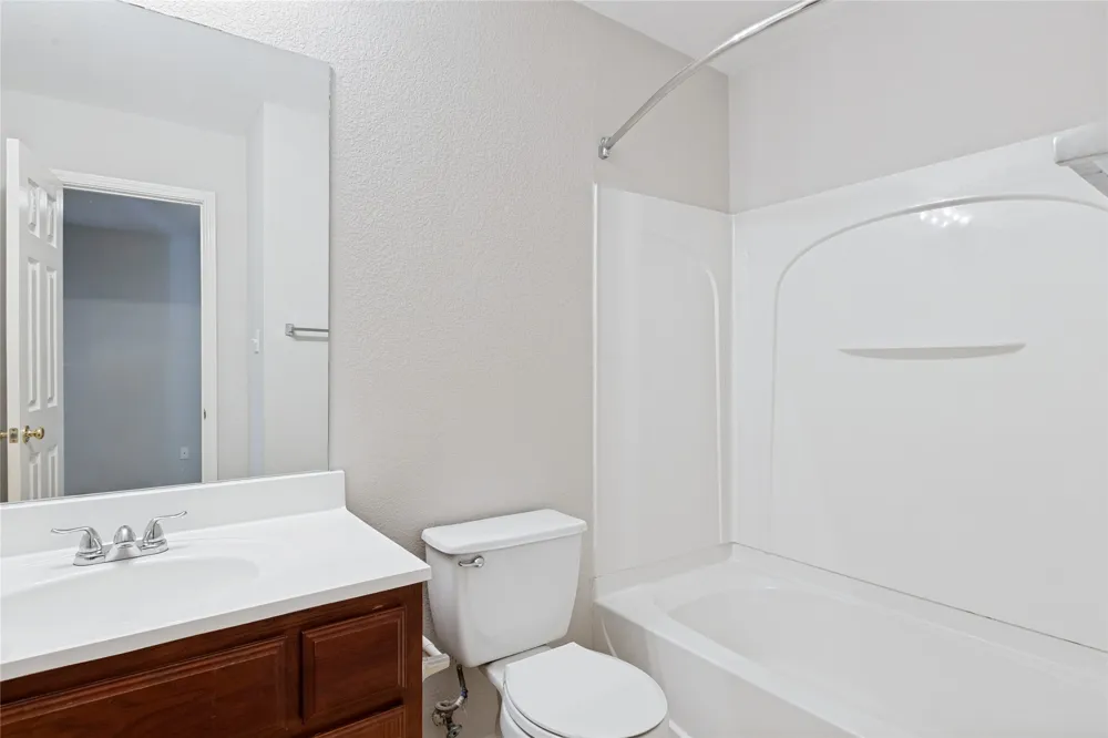 18625 Silent Water Way Pflugerville, TX 78660