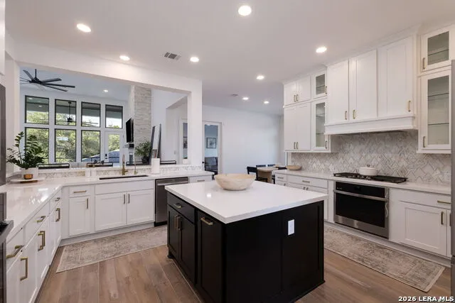 1214 Stone Gully New Braunfels, TX 78132