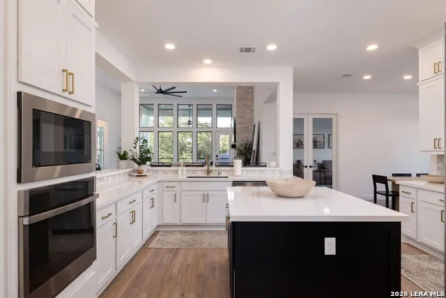 1214 Stone Gully New Braunfels, TX 78132