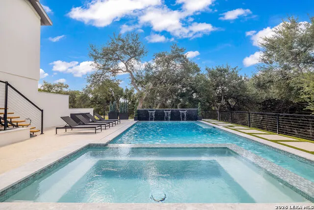 1214 Stone Gully New Braunfels, TX 78132