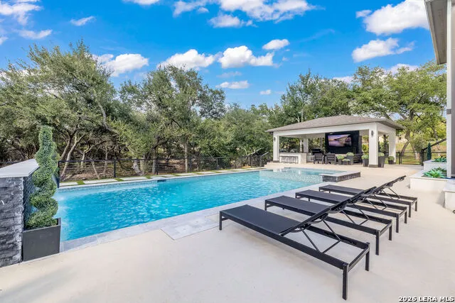 1214 Stone Gully New Braunfels, TX 78132