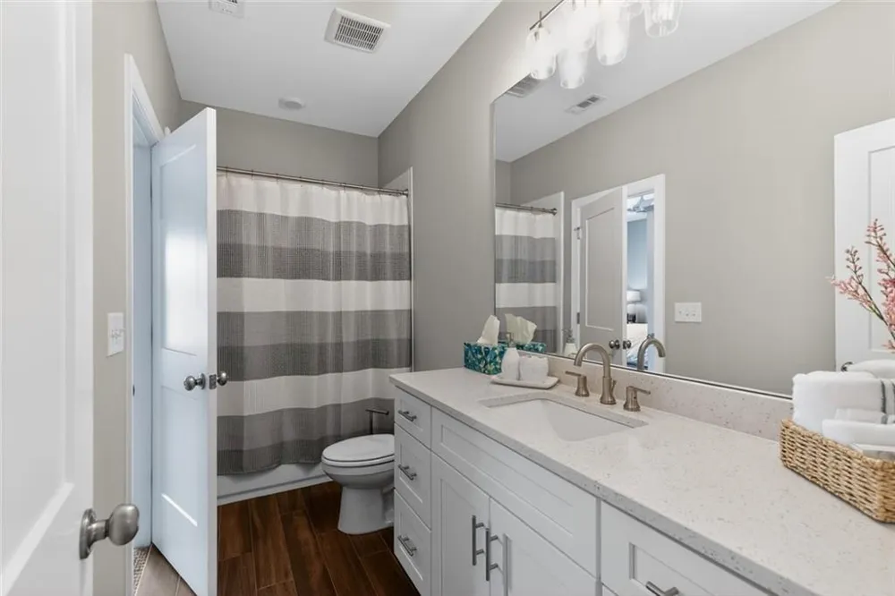 3142 Spinnakers Reach View Marietta, GA 30064